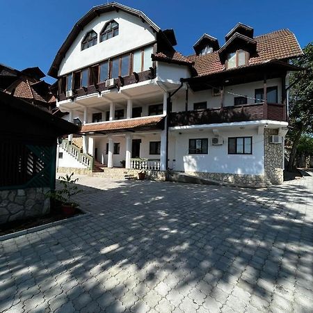 La Conac Hotel Nufaru ภายนอก รูปภาพ
