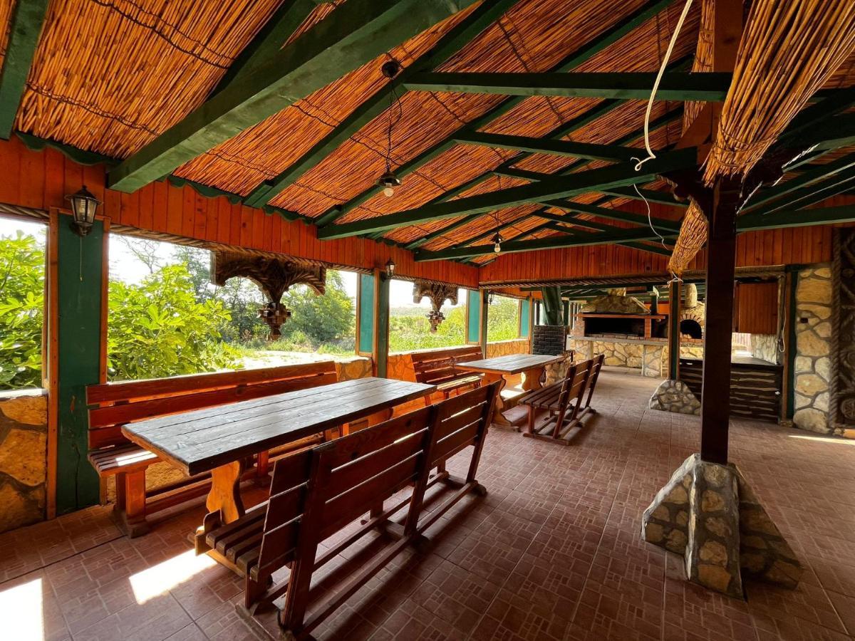 La Conac Hotel Nufaru ภายนอก รูปภาพ