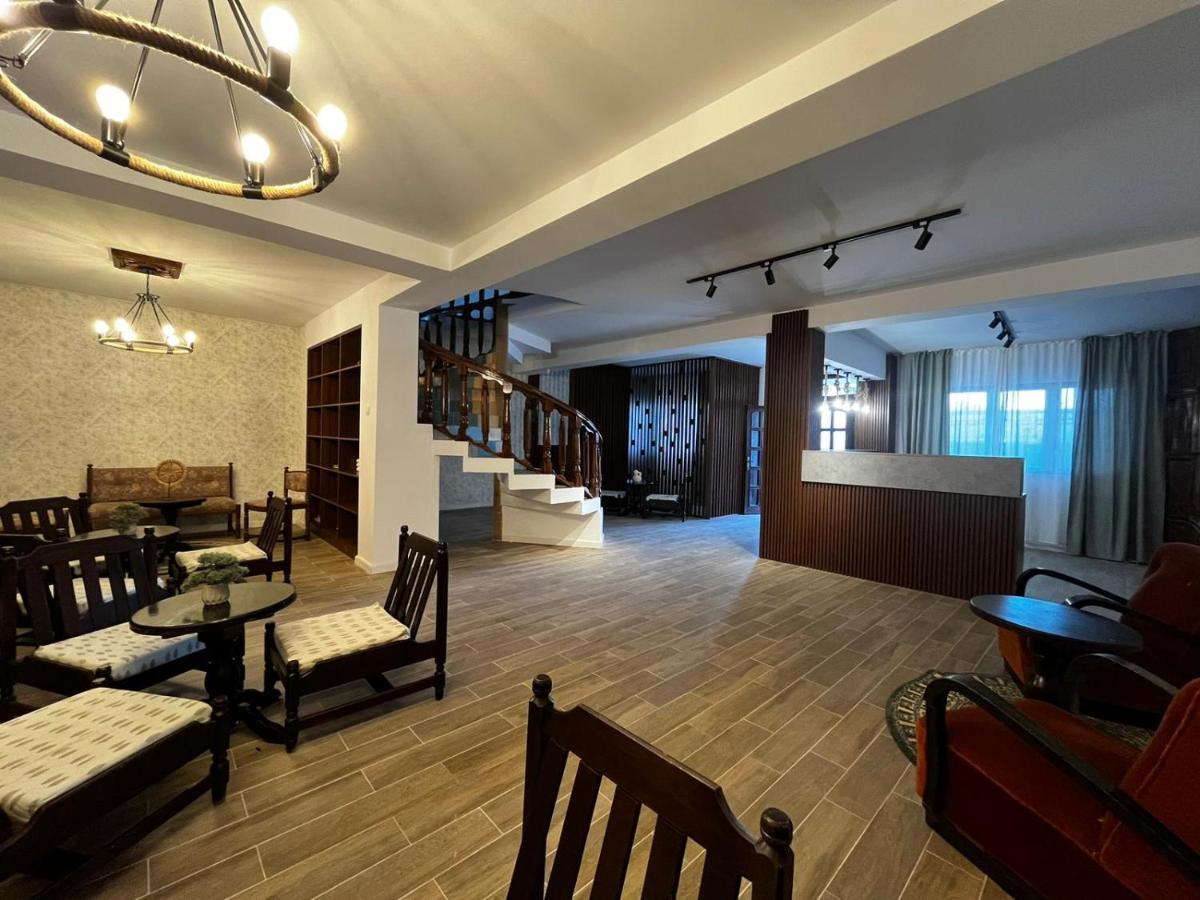La Conac Hotel Nufaru ภายนอก รูปภาพ