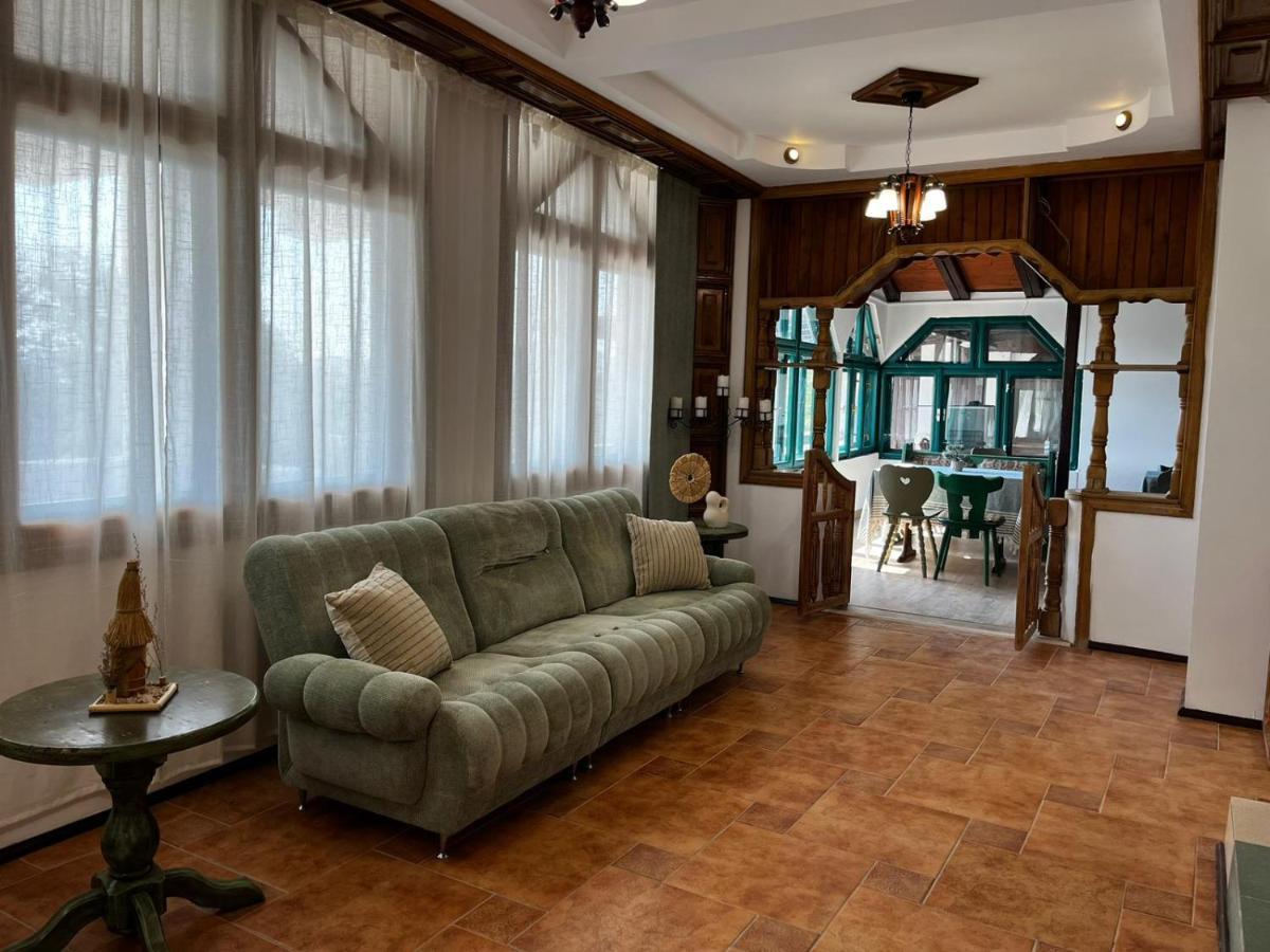 La Conac Hotel Nufaru ภายนอก รูปภาพ