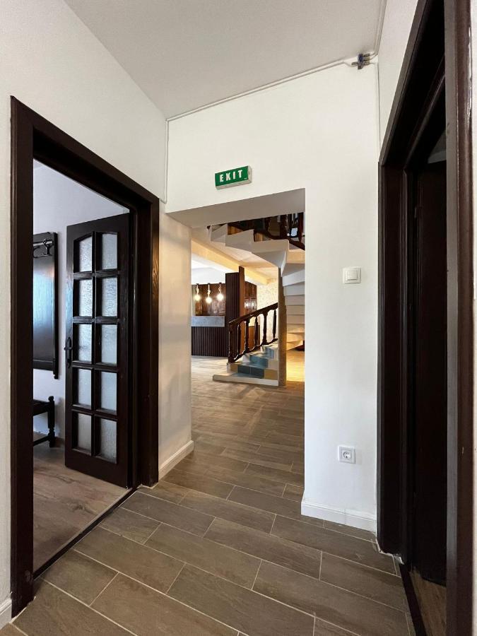 La Conac Hotel Nufaru ภายนอก รูปภาพ
