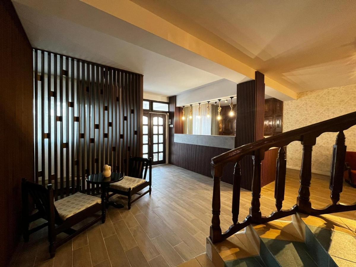 La Conac Hotel Nufaru ภายนอก รูปภาพ